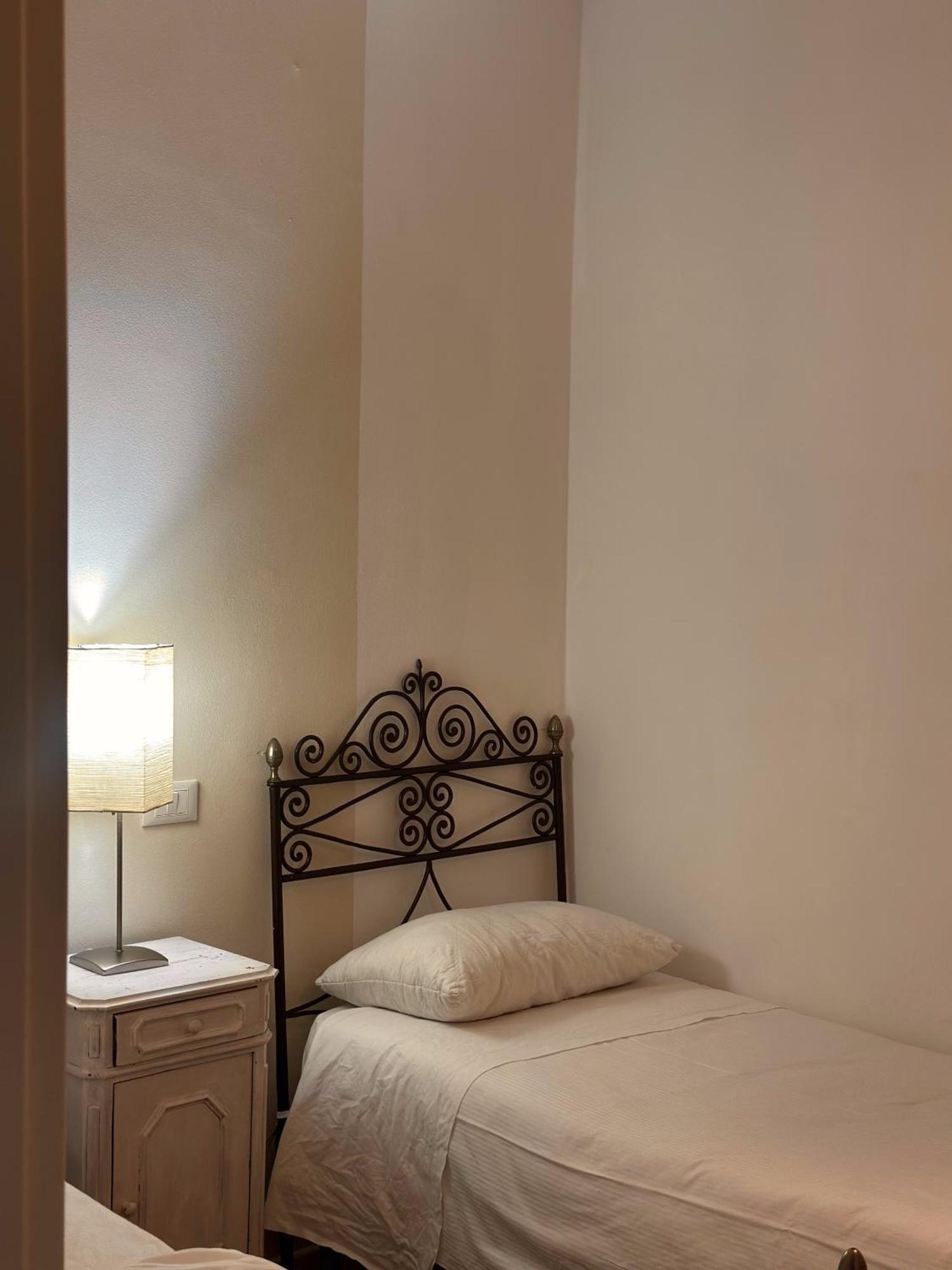 Contessa Reina Apartamento Como Exterior foto