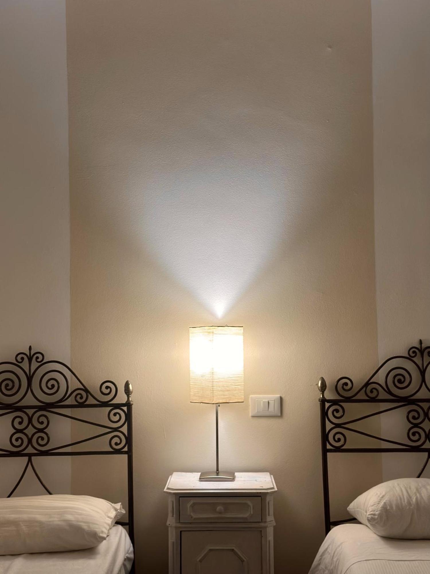 Contessa Reina Apartamento Como Exterior foto