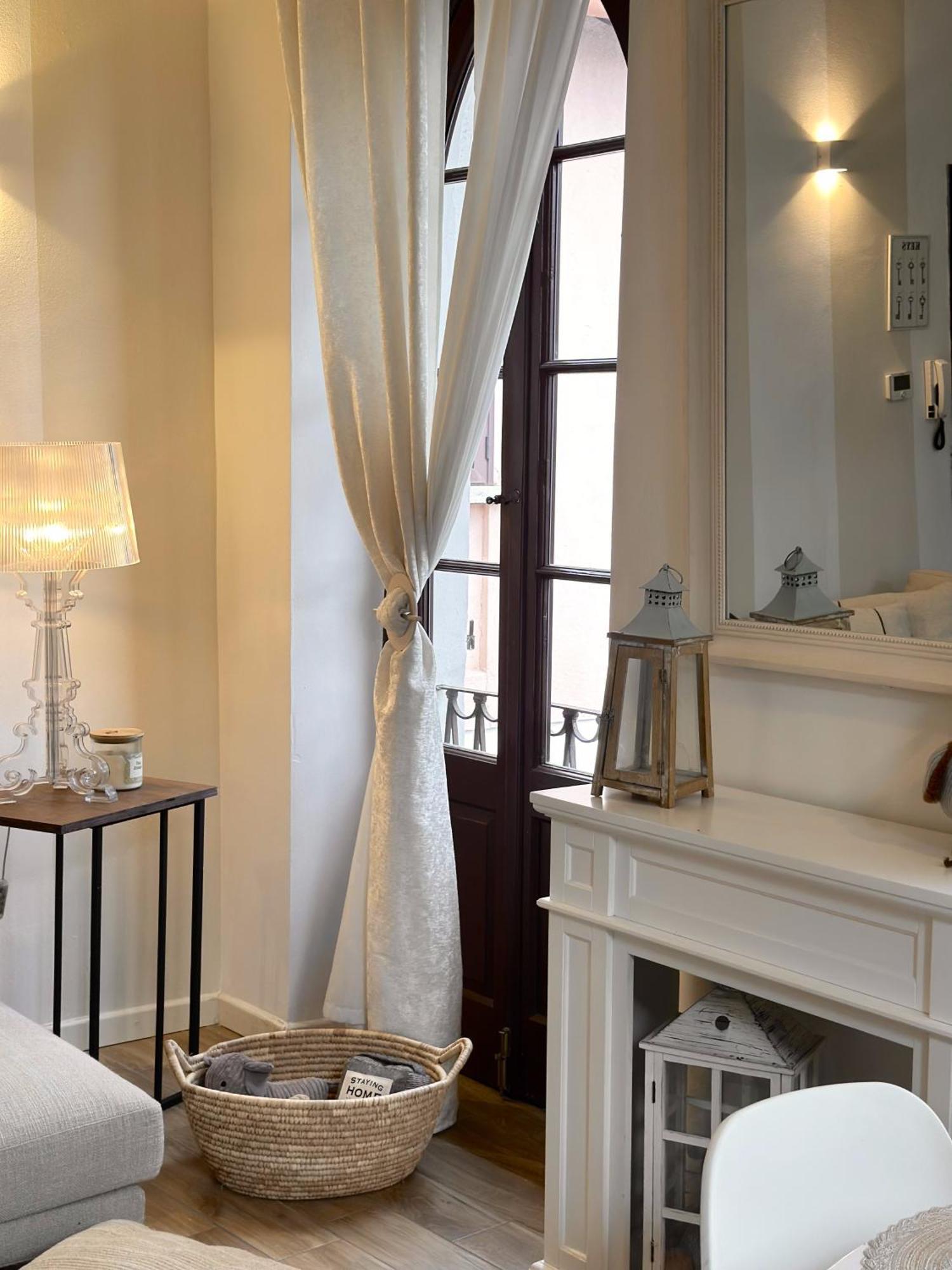 Contessa Reina Apartamento Como Exterior foto